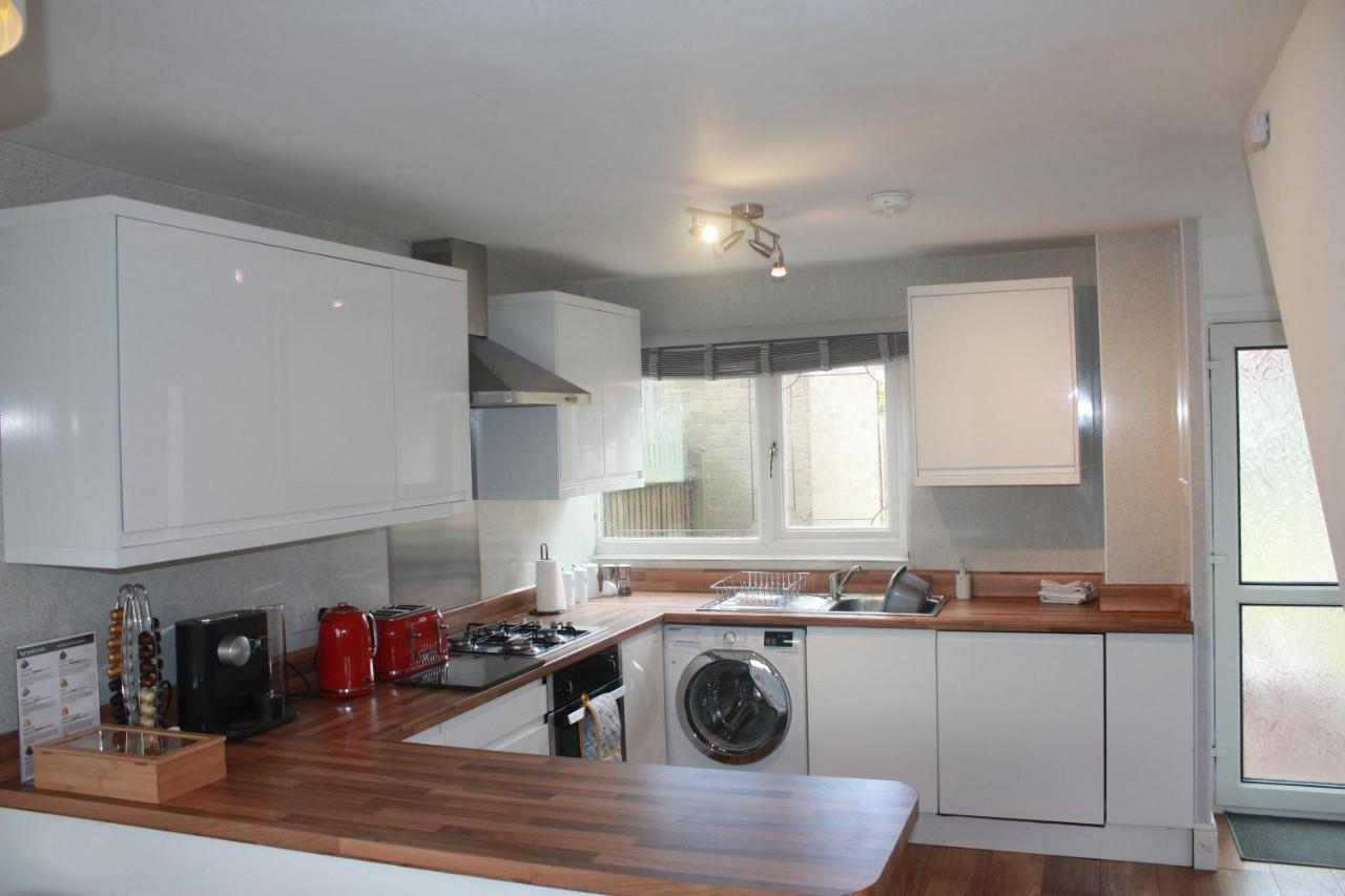 Вилла Berwicks House - Nec & Airport - Stylish 3-Bed House With Garden Бирмингем Экстерьер фото